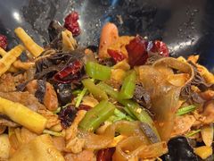 -醉人椒麻辣香锅(上地华联店)