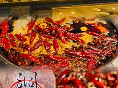 -洞亭火锅(防空洞总店)