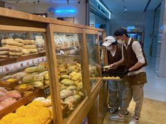 -小飞象面包公社(珠江路金鹰店)