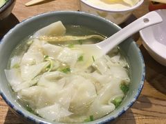 -新梅华·茶点餐厅(欧尚店)