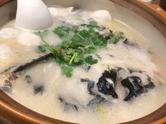 砂锅鱼头汤-永安鱼庄·镇江菜(丁卯店)