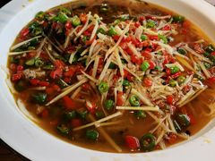 招牌好吃兔-盐帮食坊•小河帮川菜(四川师大店)