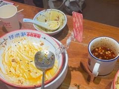 -怪噜范·老贵阳街头名小吃(鸿通城店)