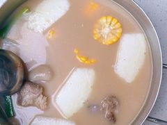 -肥仔文澳门猪骨煲(南京西路店)