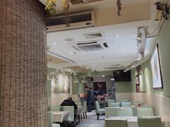 大堂-丽丽三鲜螺蛳粉(田林路店)