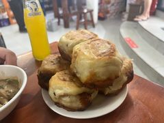 -宝瑞门钉肉饼店