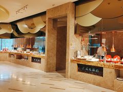-厦门希尔顿逸林酒店·圆聚自助餐厅(五缘湾店)