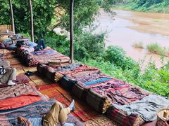 -乌托邦酒吧和餐厅