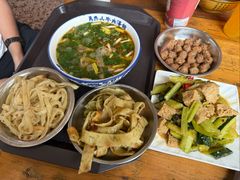 -清真马杰山牛肉汤馆