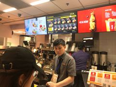 -麦当劳(中山八路店)