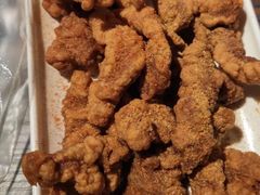 -爆炸头阿姨小四川正宗川味小吃(无任何分店)