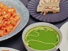 -潮一不贰·法式甜品·生日蛋糕·西式简餐(外滩店)