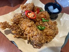 韩式甜辣炸鸡翅-魏斯理汉堡(西安沣东吾悦店)