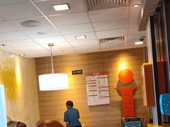 -麦当劳(禄口机场T2航站楼)