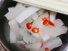四川泡菜-成都你六姐·牛肉冒菜·麻辣香锅(长泰广场店)
