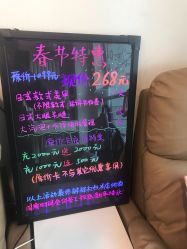 -闺蜜时间美甲美睫皮肤管理中心