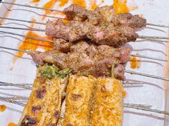 -绿地三只羊羊肉串(万科店)