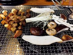 -肉甲韩国木炭烤肉(新壹街1店)