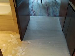 -广州汇华希尔顿逸林酒店