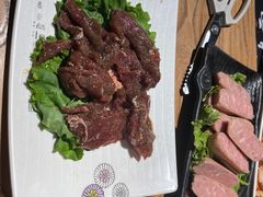 -一江山炭火烤肉专门店