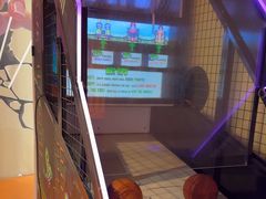 -不可思议减压馆·解压博物馆·摔碗发泄·团建定制