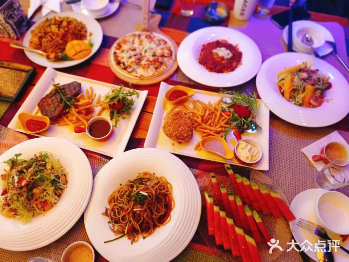 山色西餐·柴火烤披萨图片