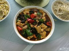 -天乐农家鱼头王(天目湖店)