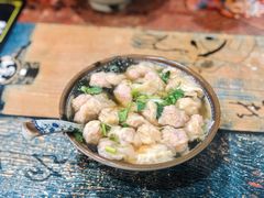 招牌野馄炖-老谢野馄饨(延安路店)