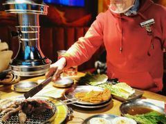 -青瓦炭韩潮烤肉(花园道店)
