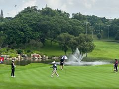 -麓湖高尔夫球俱乐部