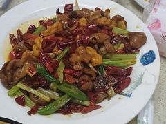 -休记光头香辣蟹干锅店(衣冠庙店)