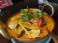 -大头虾越式风味餐厅(光明广场店)