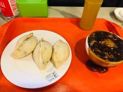 牛肉包子-天兴居(鲜鱼口街店)