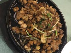 -老唐三下锅 ·张家界地标美食(溪布街店)