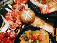 猫抓全家福-猫爪爪原切自助烤肉(观音桥阳光世纪店)