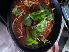 -尚足影院式足疗·住宿·美食(解放碑店)