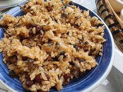 -包整·丝娃娃(一览甲秀楼风景店)