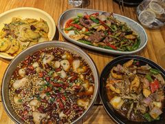 -十三式重庆江湖菜(金茂览秀城店)
