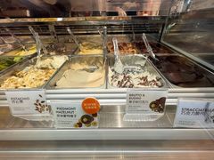 -VENCHI 闻绮(上海佛罗伦萨小镇店)