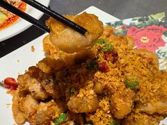 避风塘金蒜牛蛙-京悦荟·京沪融合菜(漕河泾印象城店)