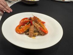 -鲁采LU STYLE(新天地店)