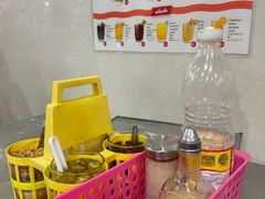 -榮泰米粉湯(Left Shop)