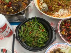 -堂瓦里·33年传统赣菜(第一街区店)