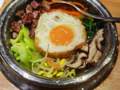 牛肉拌饭-明洞阿姨·韩式酱蟹烤肉·创意料理(三元桥店)