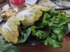 -毛辣果·贵州红酸汤牛肉火锅(西单店)
