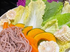 -菌自由丨野生菌火锅特色庭院餐厅(丽江古城店)