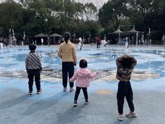 -杭州少年儿童公园