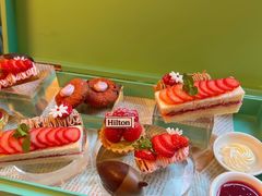 -广州万富希尔顿酒店·感趣自助餐厅·金秋蟹宴生蚝海鲜刺身