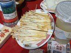 -潮汕·草根牛肉档(上海荟聚城市集市店)