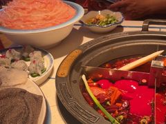 -爱你您·自家鱼塘·活水喷泉鱼火锅(八里店)
